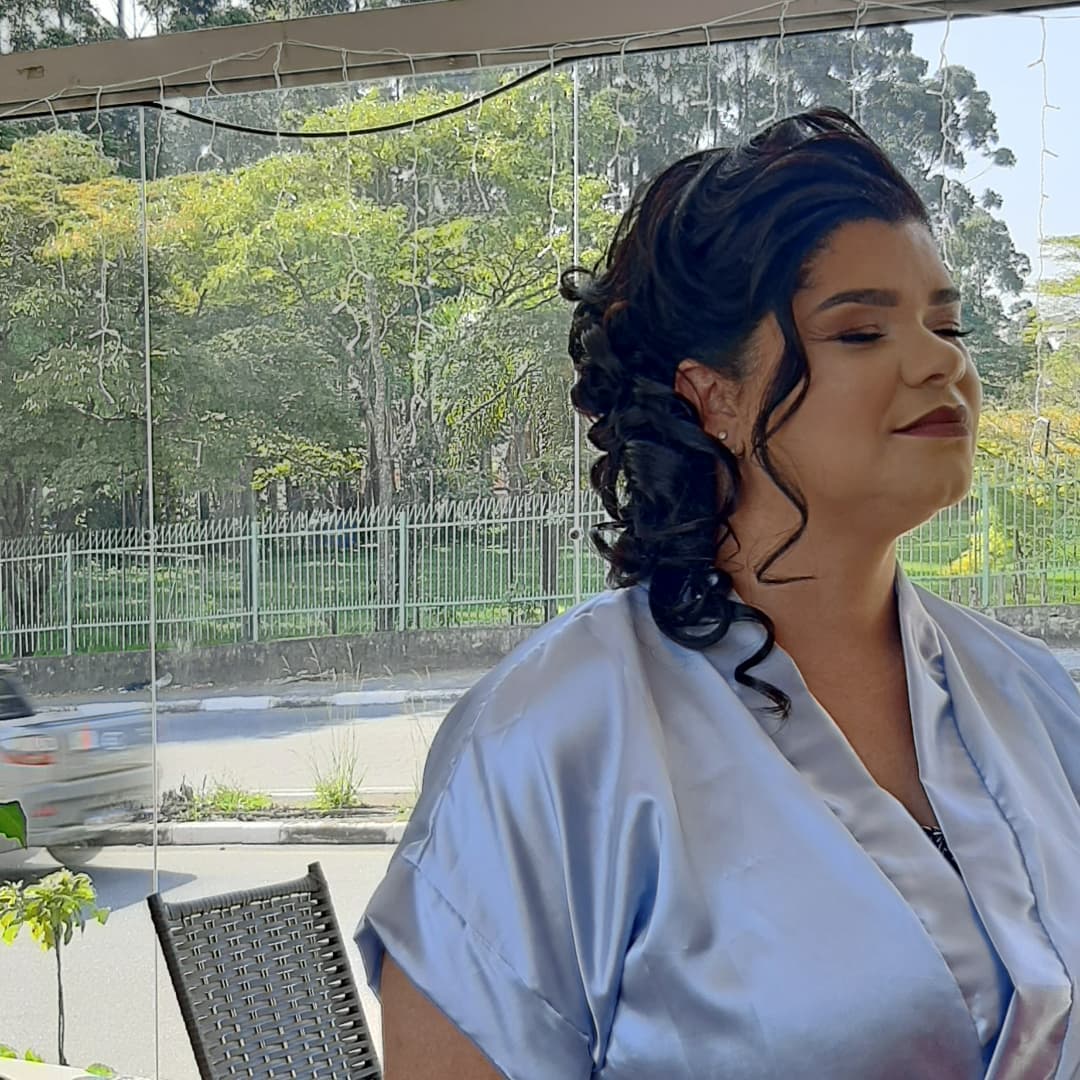 Dia da Noiva na Vila Andrea, Ferraz de Vasconcelos - SP - Grace Hair Studio Dia da Noiva na Vila Andrea, Ferraz de Vasconcelos - SP - Grace Hair Studio